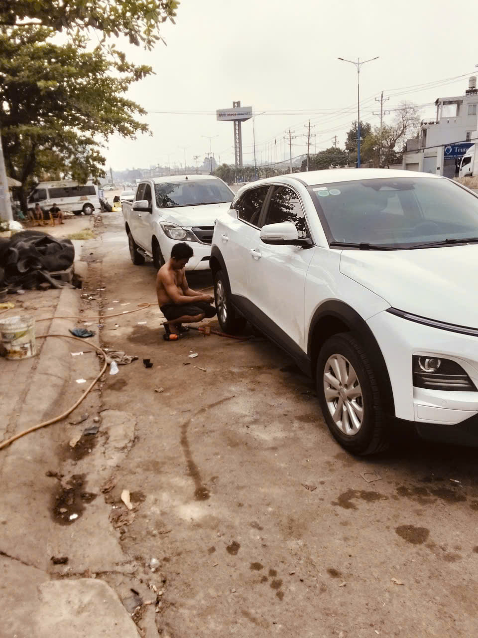 Vá Vỏ Xe Lưu Động Đại Lộ Bình Dương