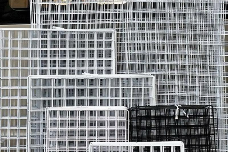 Lưới sắt treo đồ ô 5p+3li5