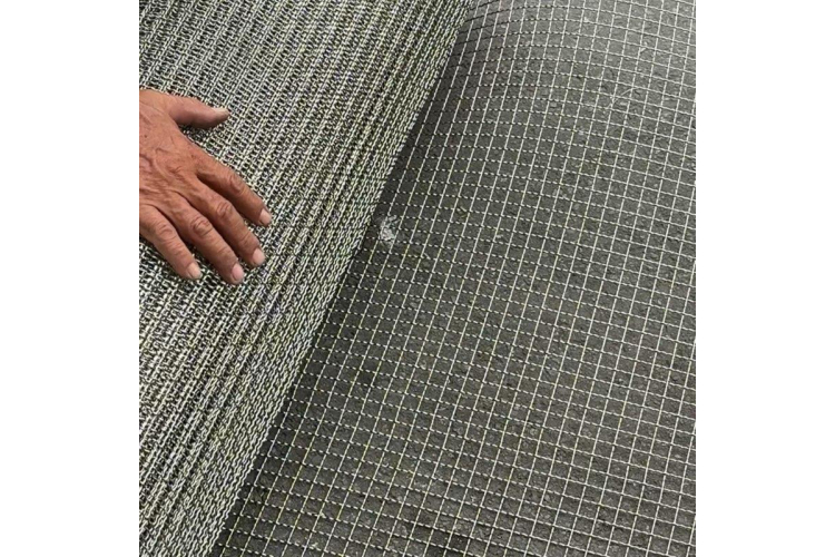 Lưới đan dệt inox 304 ô 1p5 cộng 1li5 khổ 1M